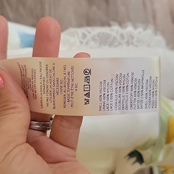 Anthropologie Size 0 Ivory Watercolor Floral Printed Midi Dress NWT - Picture 9 of 10